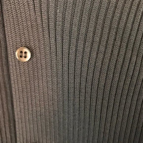 Banana Republic Lightweight Sweater - Picture 4 of 5